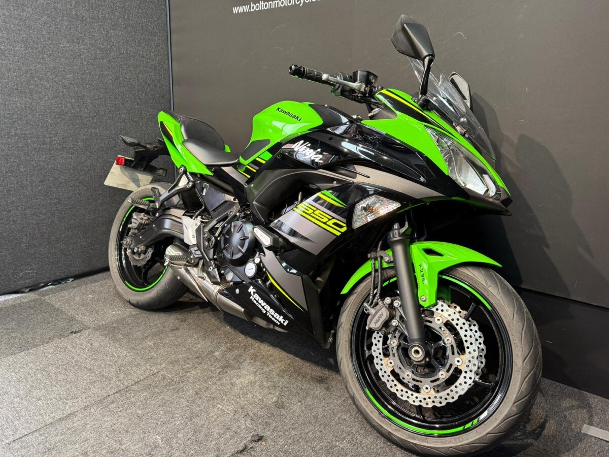 Kawasaki Ninja 650 KRT