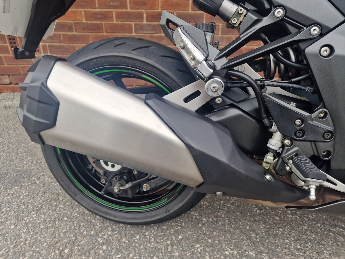 Kawasaki Ninja 1000 SX ZX1002 KRFAN