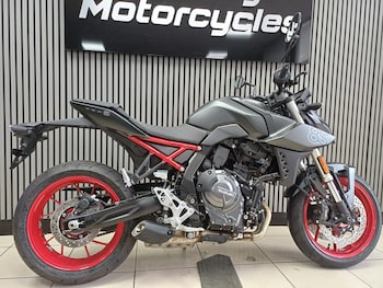 Used Suzuki GSX-8S undefined for sale - bike-77867114: Photo