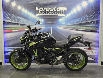 Used Kawasaki Z650 2021 for sale - bike-78311456: Photo