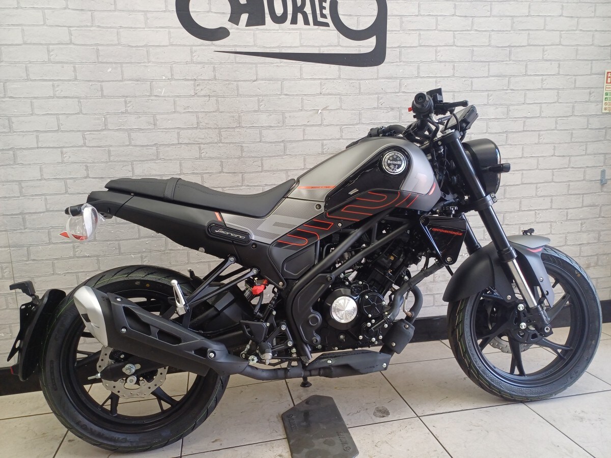 Benelli Leoncino 125cc