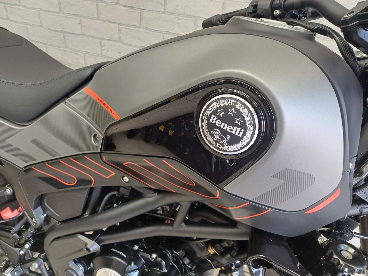 Benelli Leoncino 125cc