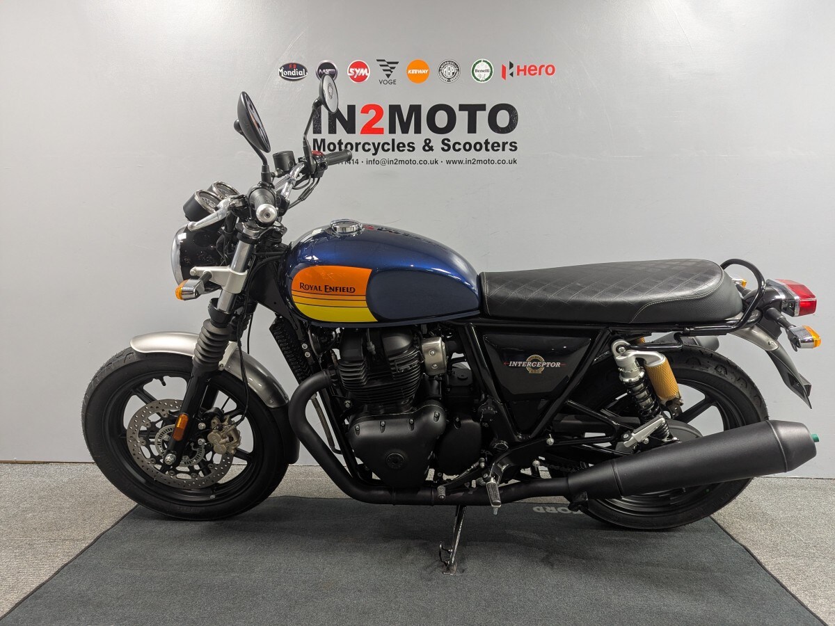 Royal Enfield INTERCEPTOR 650 E5 • PRE REG SALE •