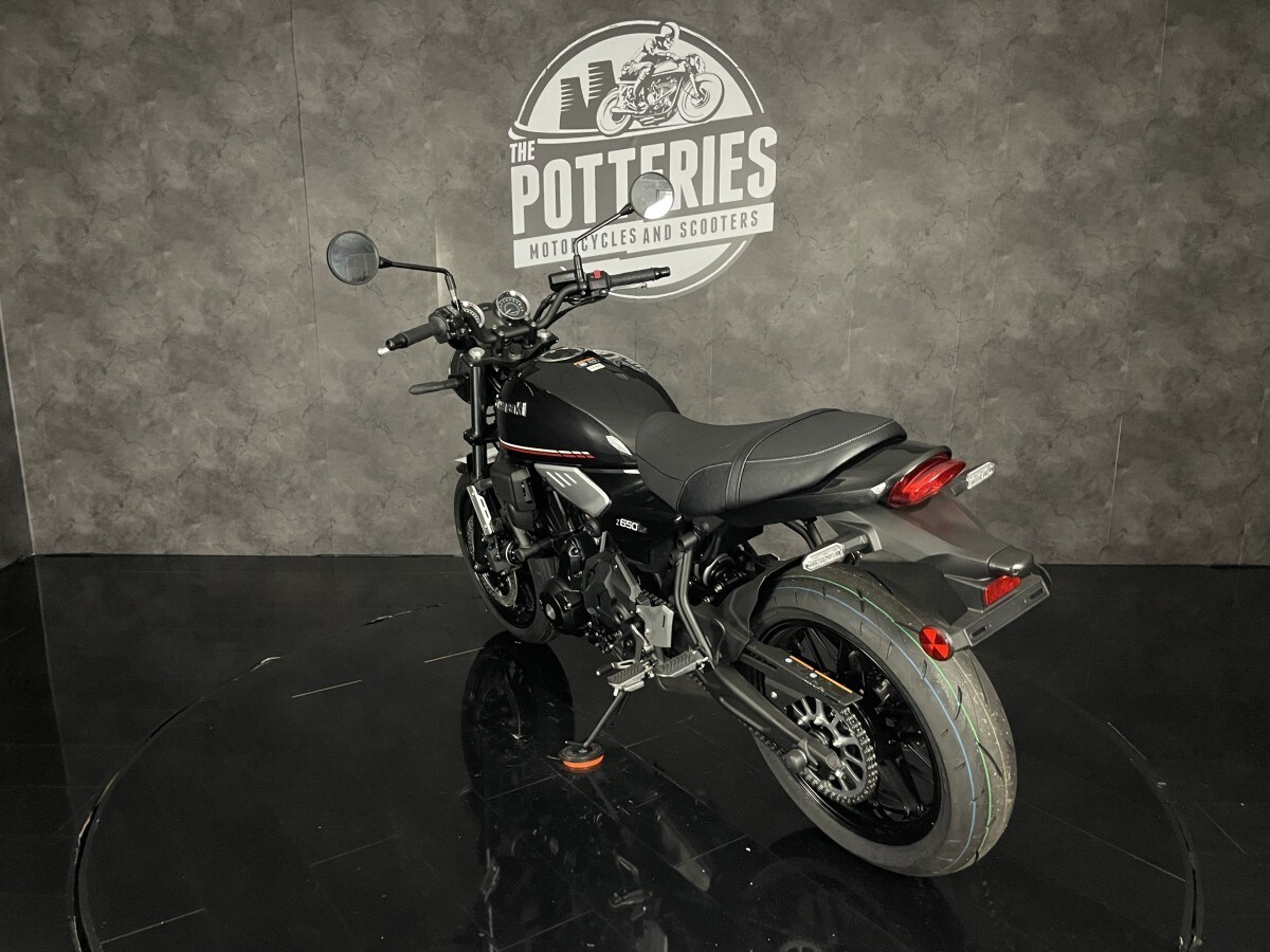 Kawasaki Z650 RS