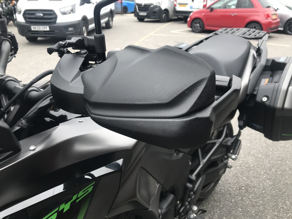 Kawasaki Versys 1100 KLZ1100 ASFNN GY1