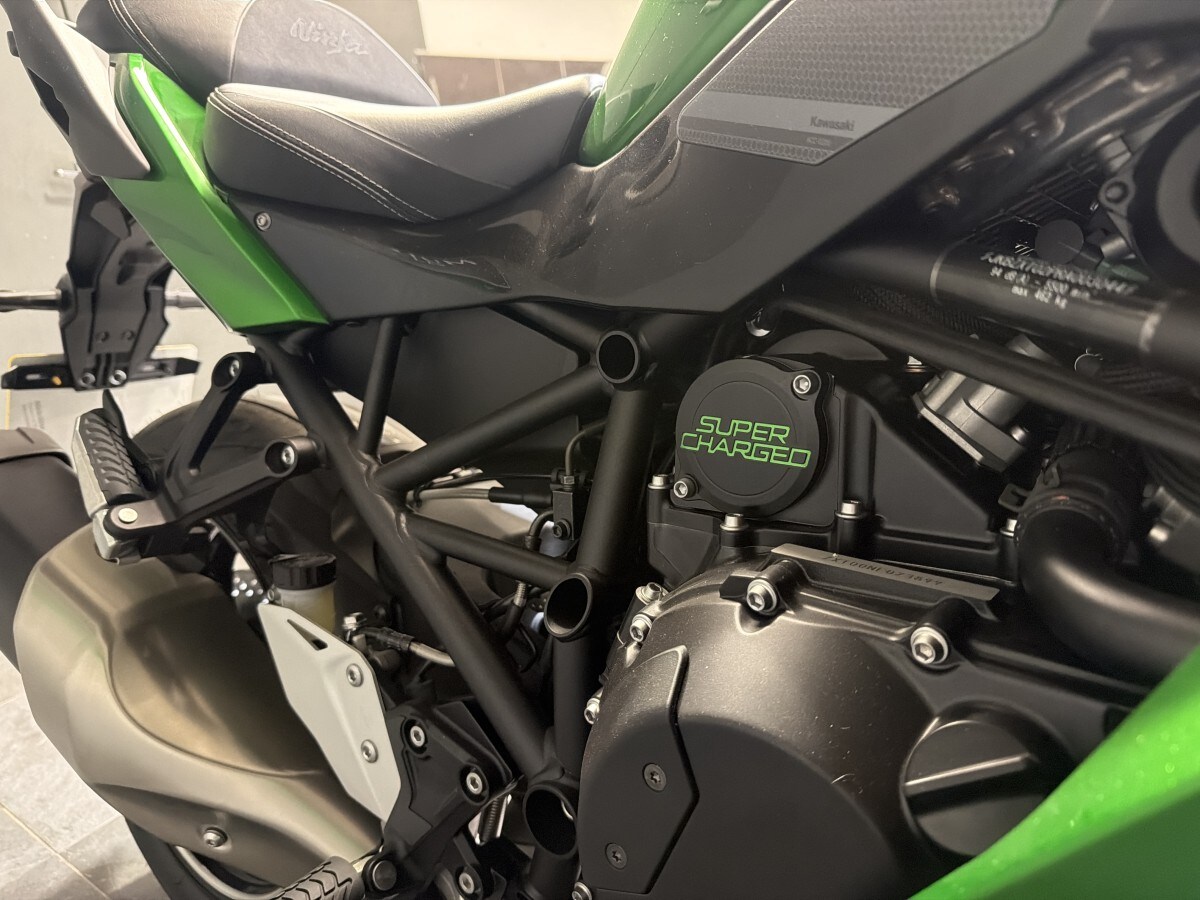 Kawasaki Ninja H2SX SE ZX1002RPFNN GN2