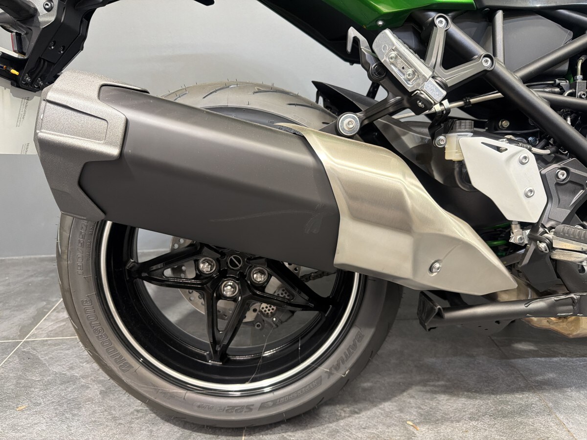Kawasaki Ninja H2SX SE ZX1002RPFNN GN2