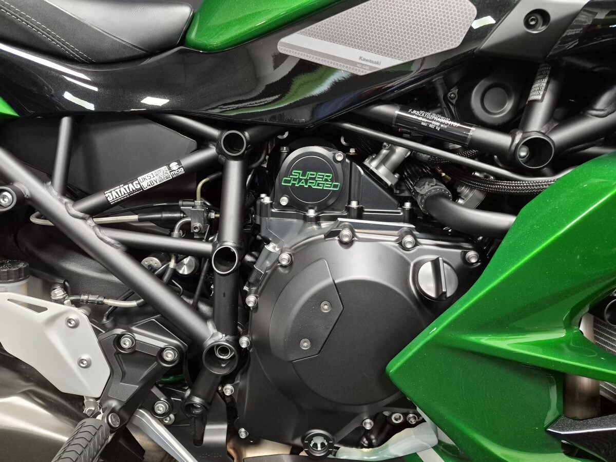 Kawasaki Ninja H2SX SE ZX1002RPFNN GN2