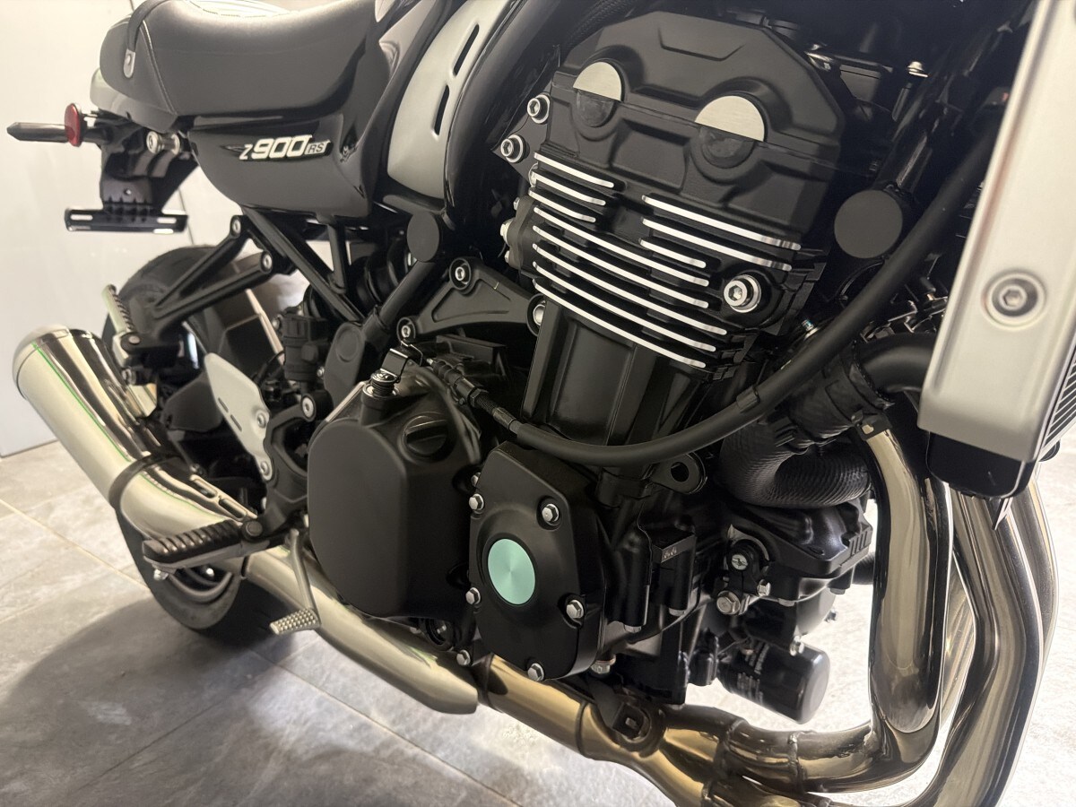 Kawasaki Z900RS ZR900KSFAB BK1