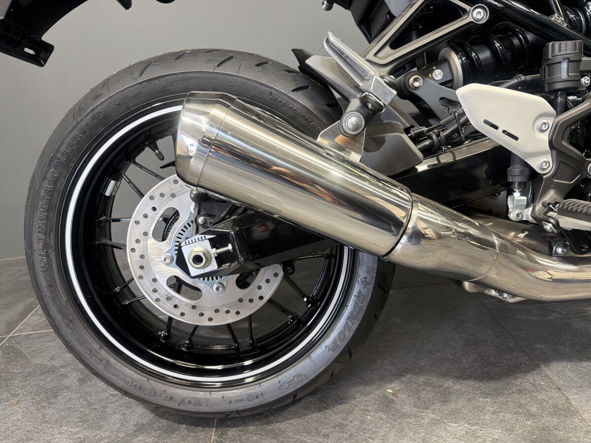 Kawasaki Z900RS ZR900KSFAB BK1