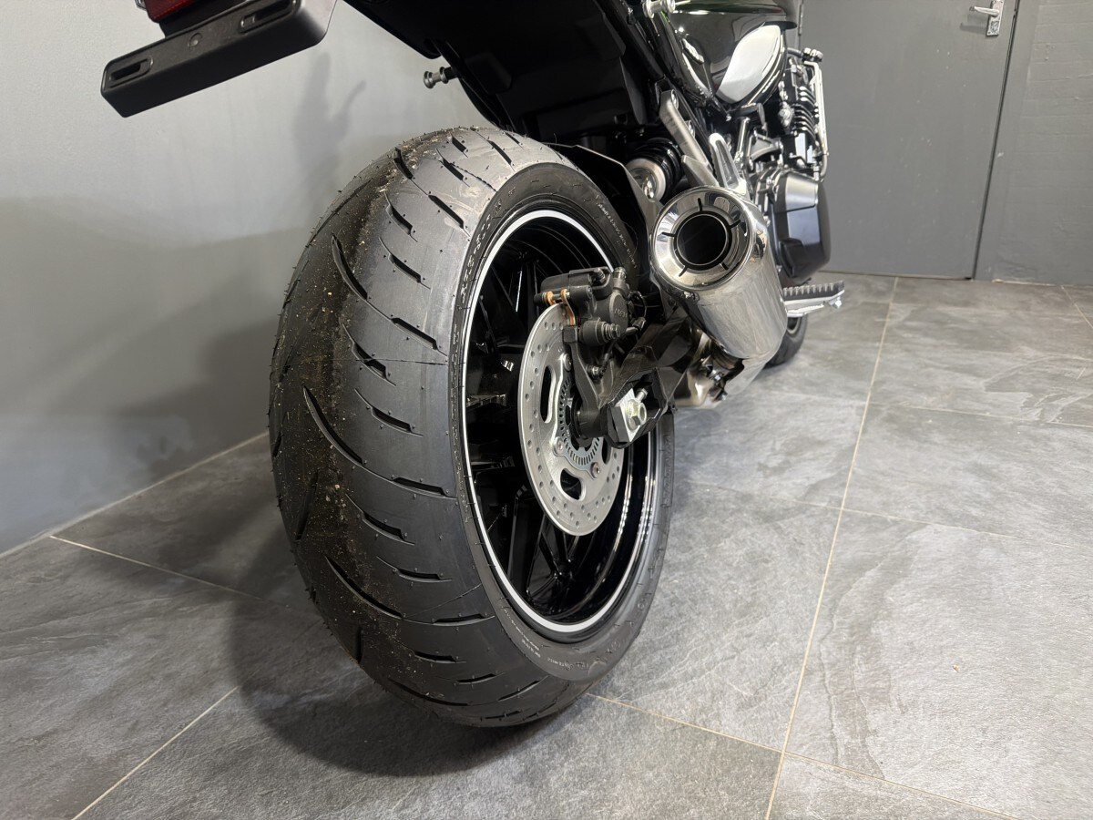 Kawasaki Z900RS ZR900KSFAB BK1