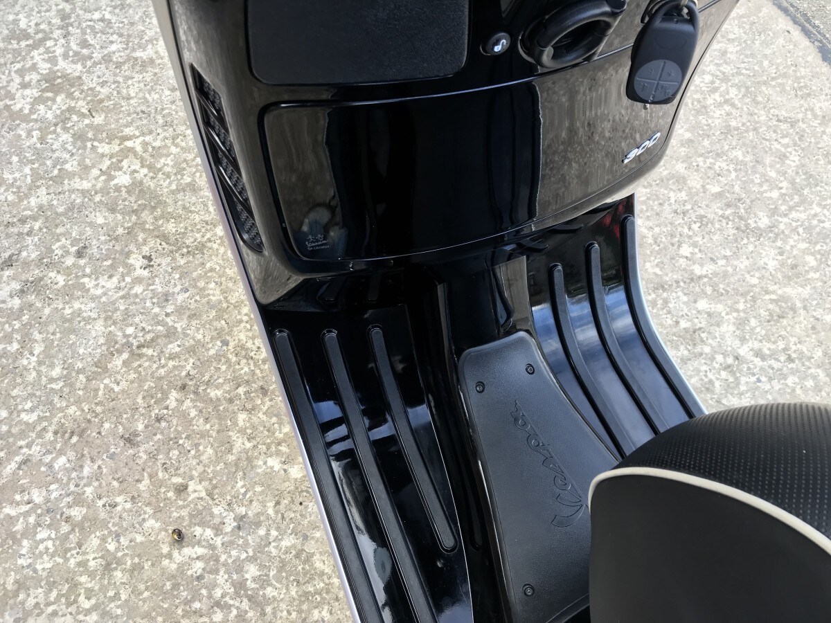 Used Piaggio VESPA GTS 300 SUPER ABS 2022 for sale - 78165292: Photo 17