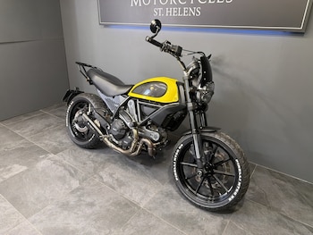 Used Ducati Scrambler 2015 for sale - bike-77866383: Photo