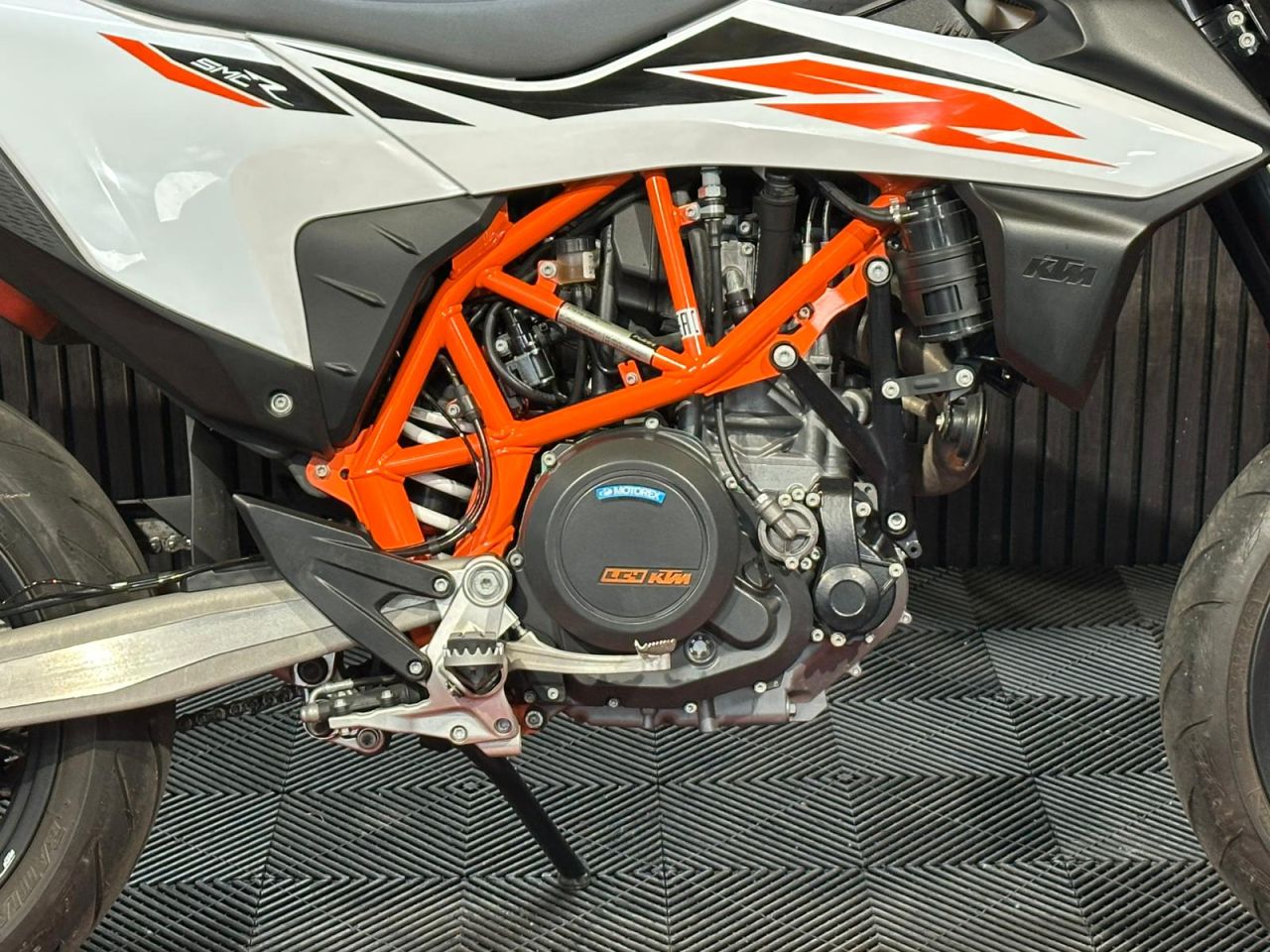 Used KTM 690 SMC R for sale - 78640144: Photo 14