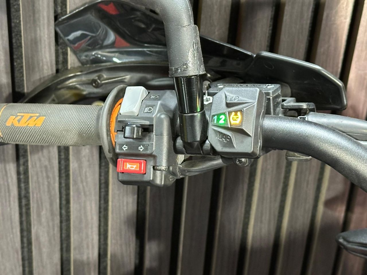 Used KTM 690 SMC R for sale - 78640144: Photo 20