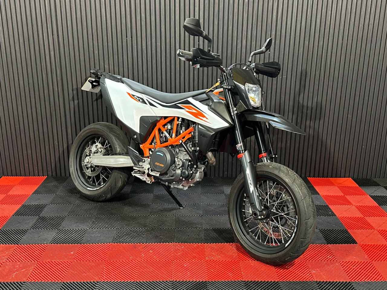 Used KTM 690 SMC R for sale - 78640144: Photo 8