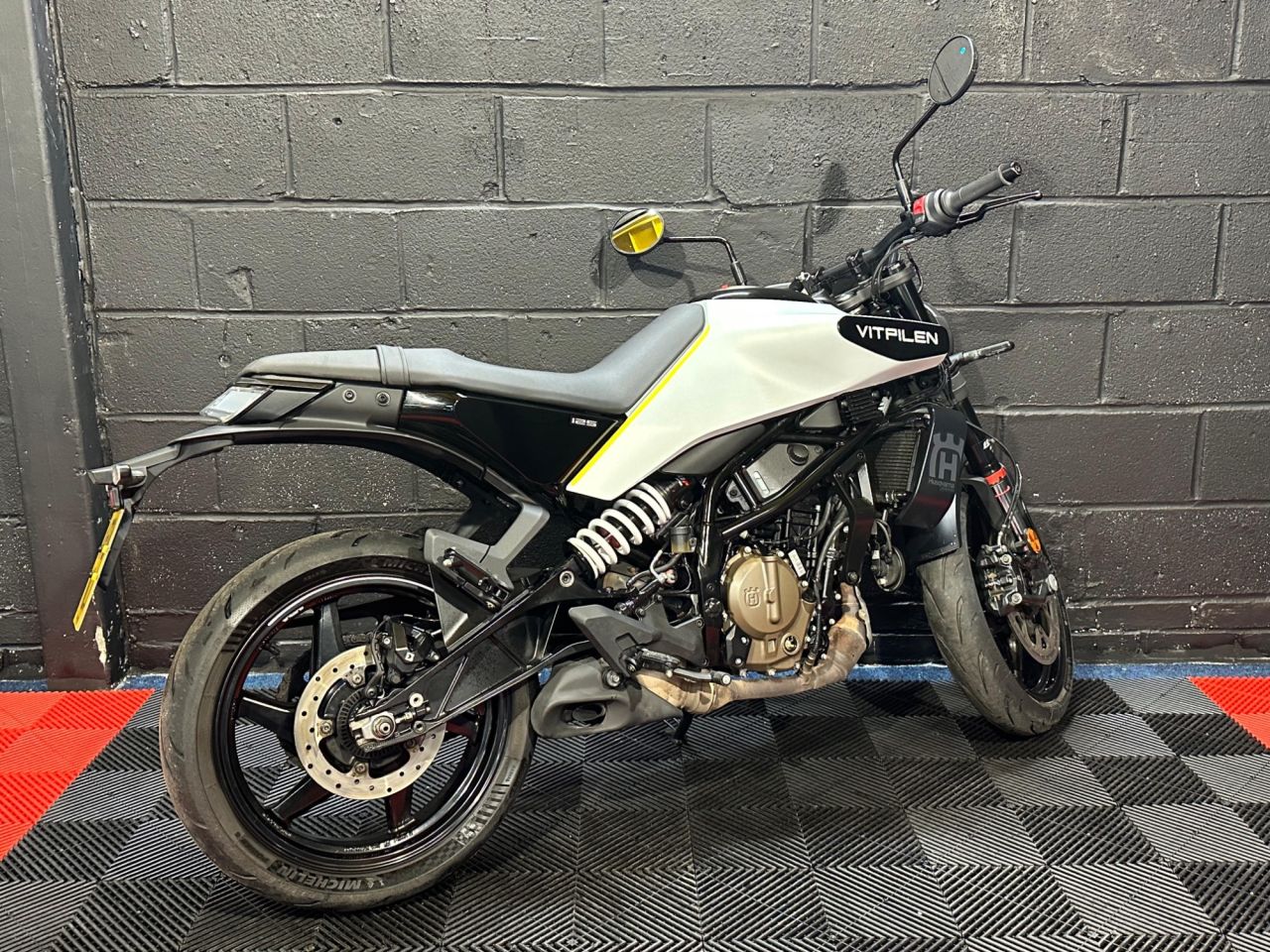 Used Husqvarna Svartpilen 125 for sale - 78434536: Photo 12