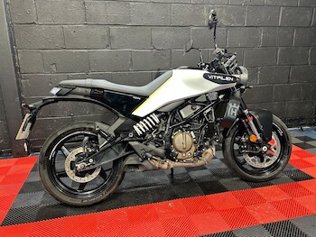 Used Husqvarna Svartpilen 125 undefined for sale - bike-78434536: Photo