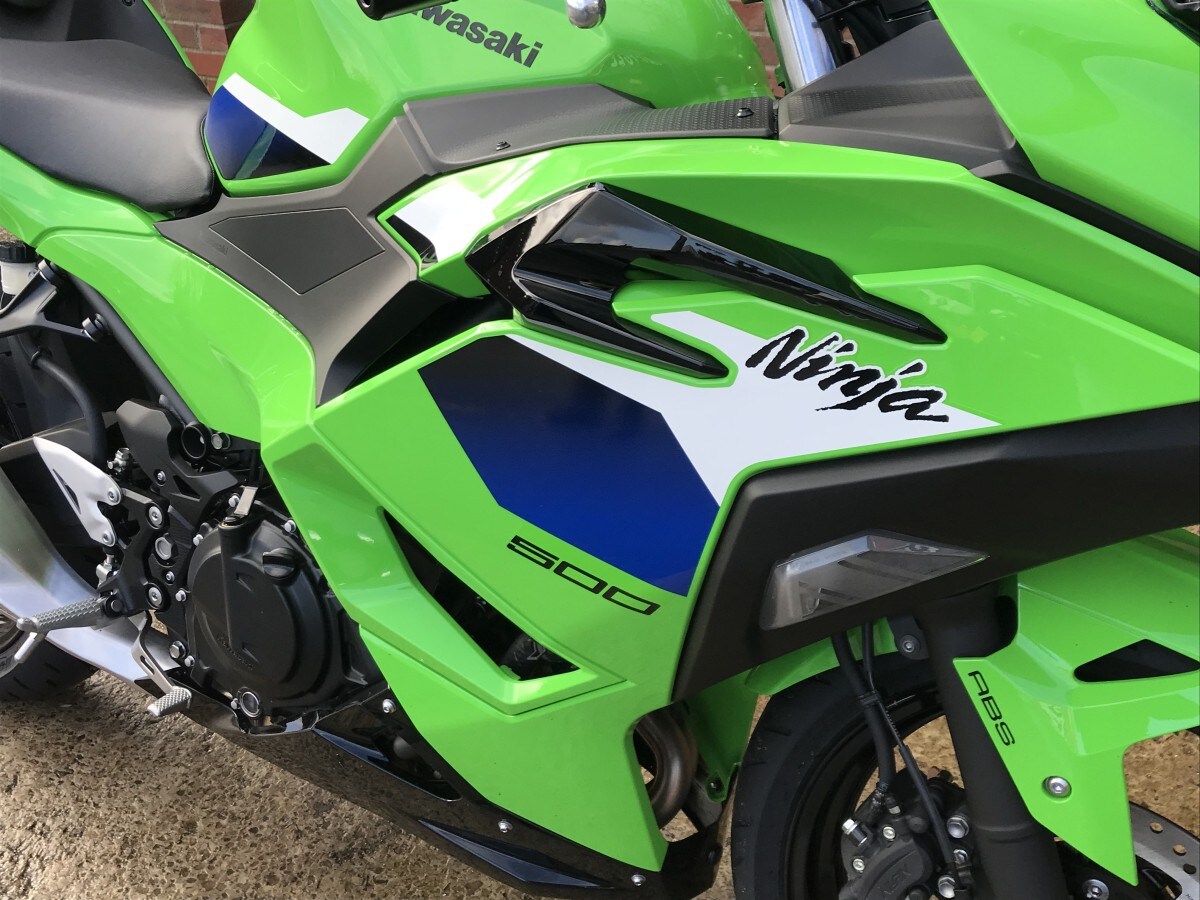 Kawasaki Ninja 500 SE