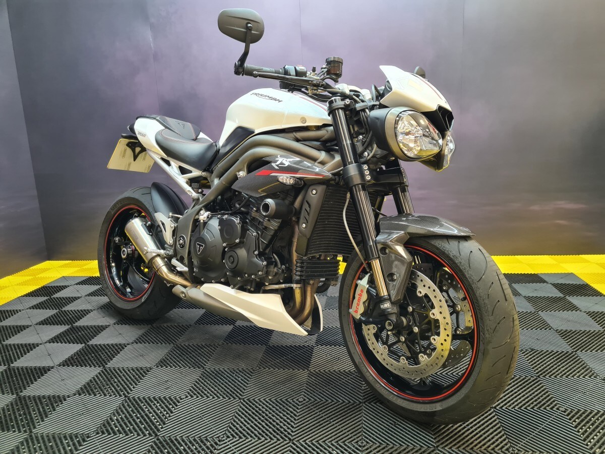 Triumph SPEED TRIPLE RS 1050