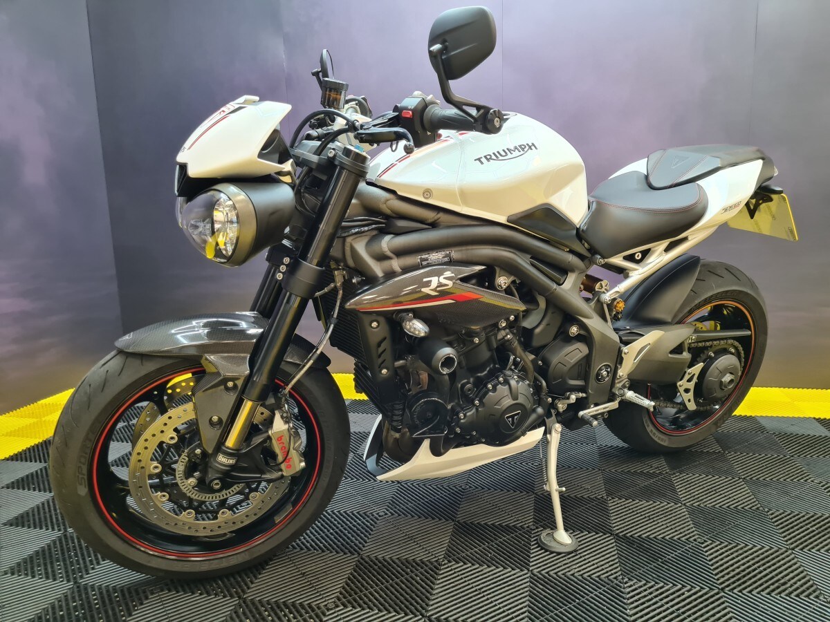 Triumph SPEED TRIPLE RS 1050