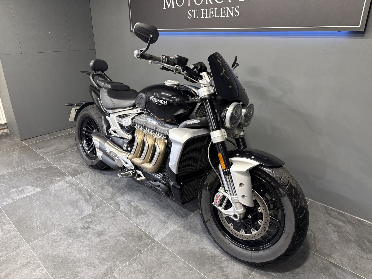 Triumph ROCKET 3 R
