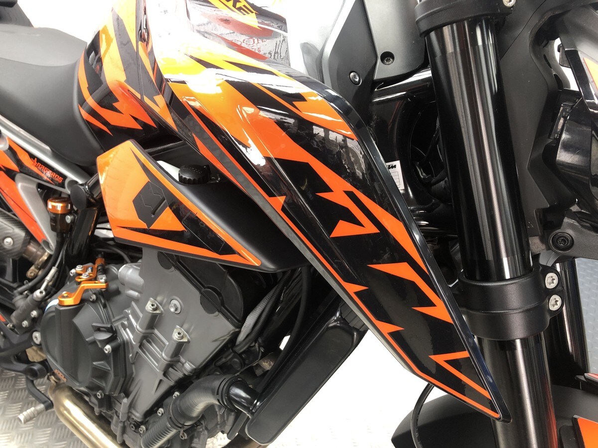 KTM 790 DUKE 19