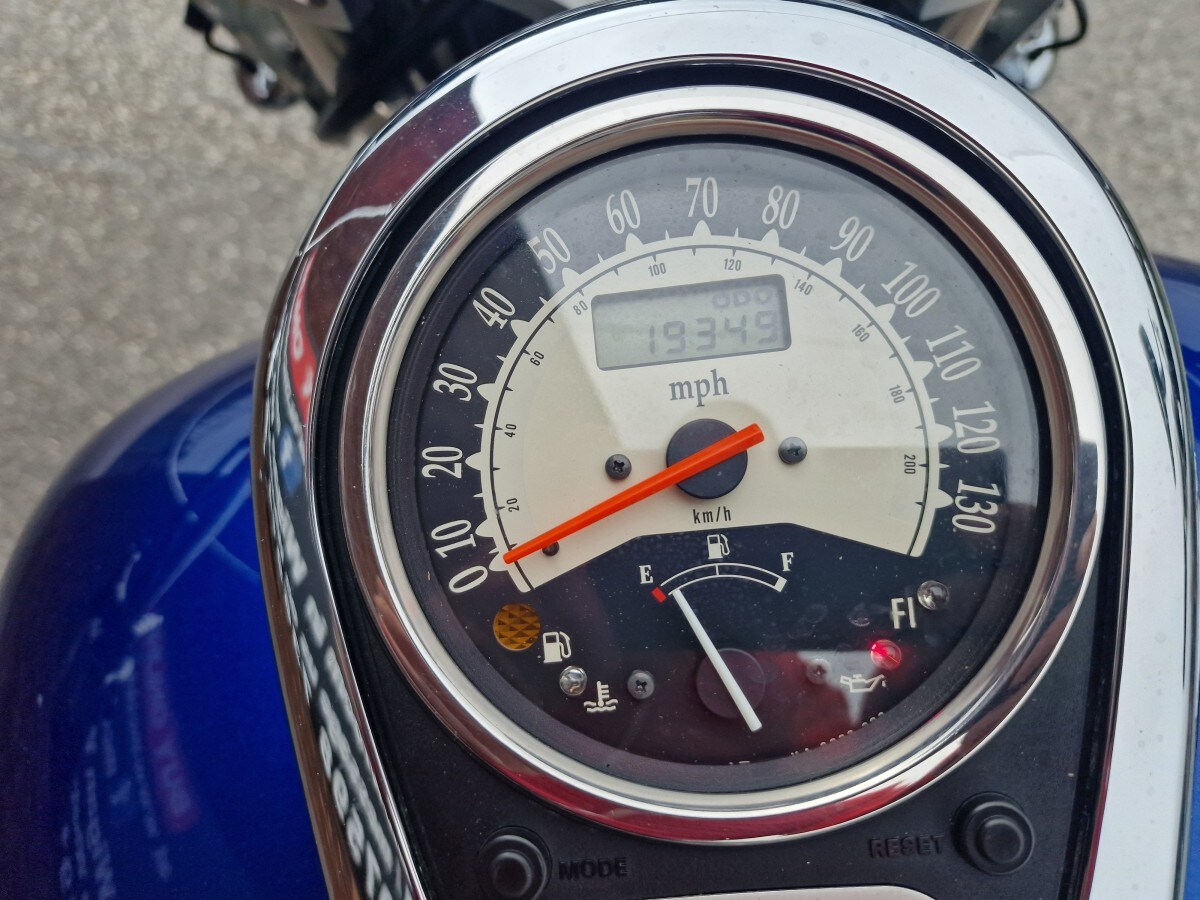 Kawasaki VN 900 BAF CLASSIC