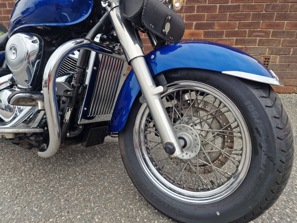 Kawasaki VN 900 BAF CLASSIC