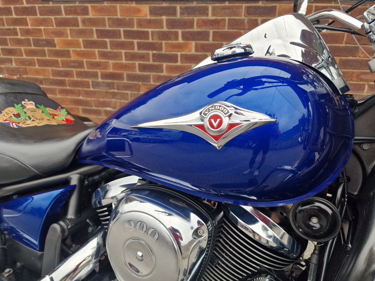 Kawasaki VN 900 BAF CLASSIC