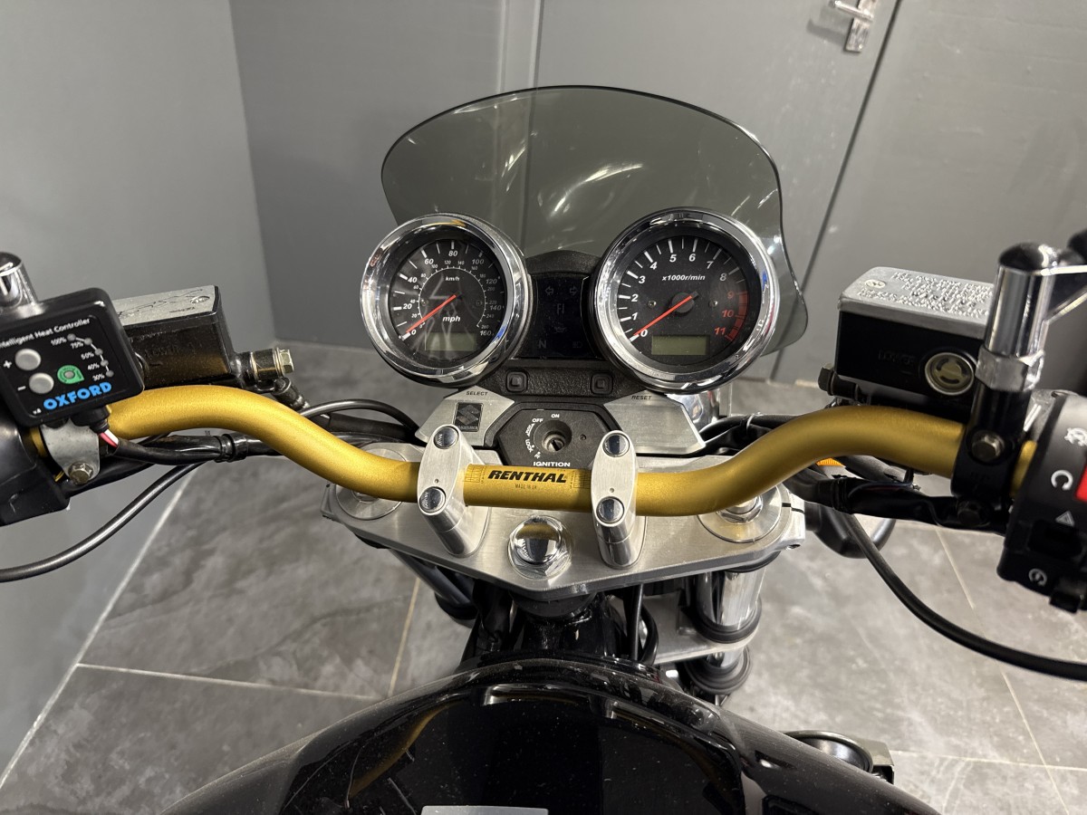 Suzuki GSX 1400 K6