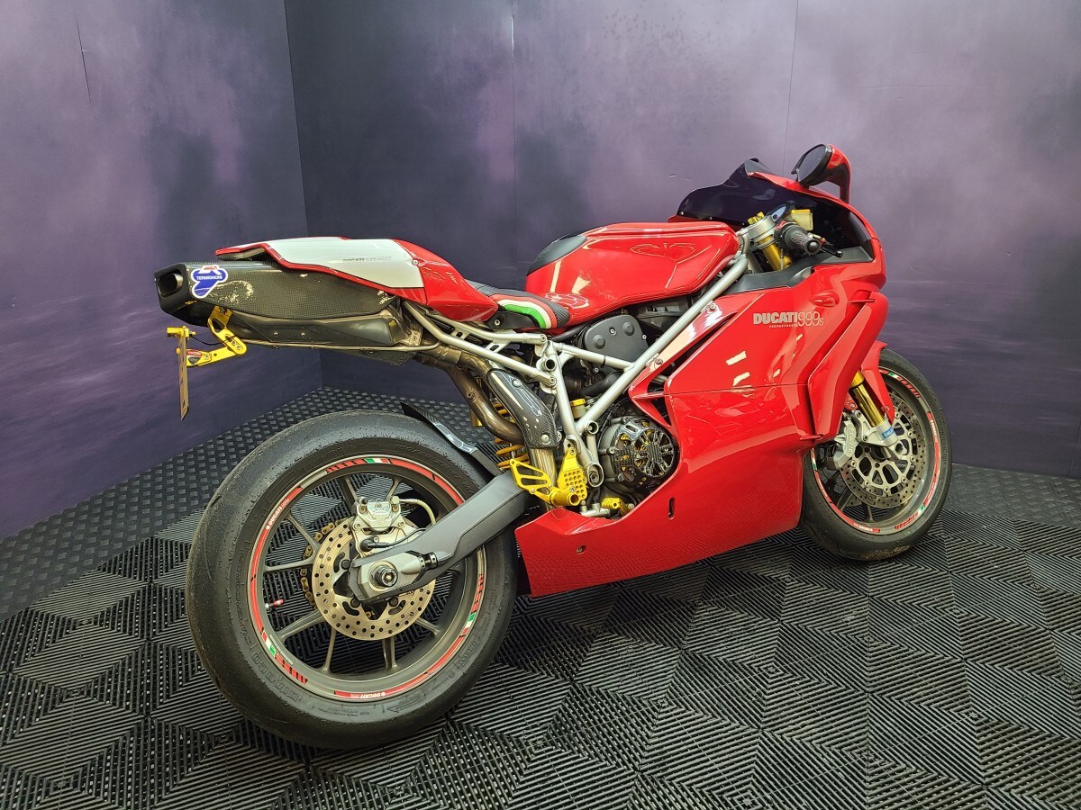 Ducati 999 S MONO
