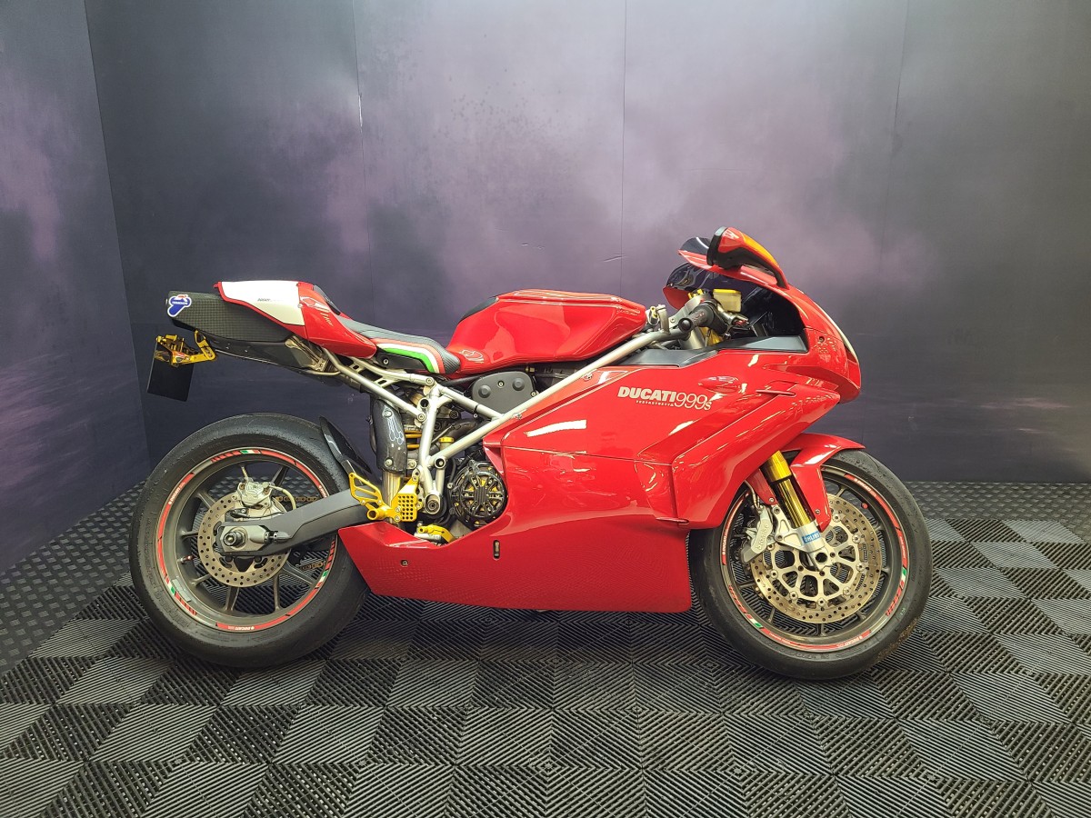 Ducati 999 S MONO