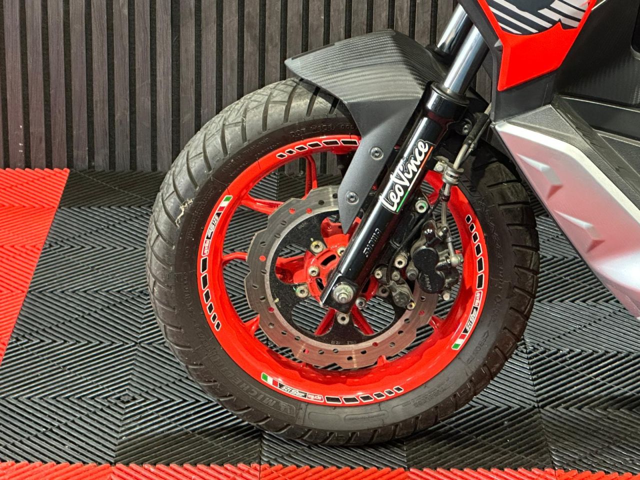 Used Aprilia SR GT for sale - 78907546: Photo 16