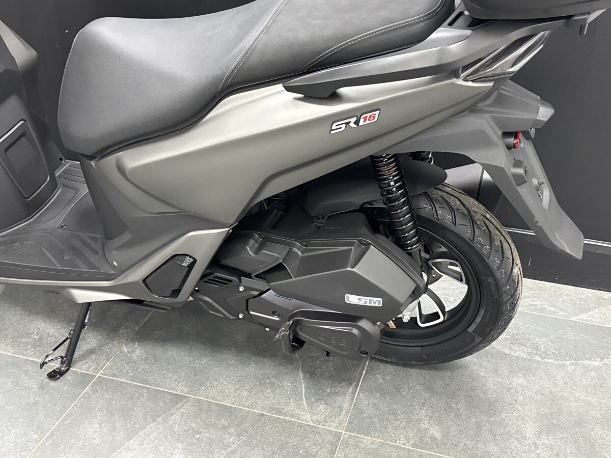 VOGE SR16 125cc