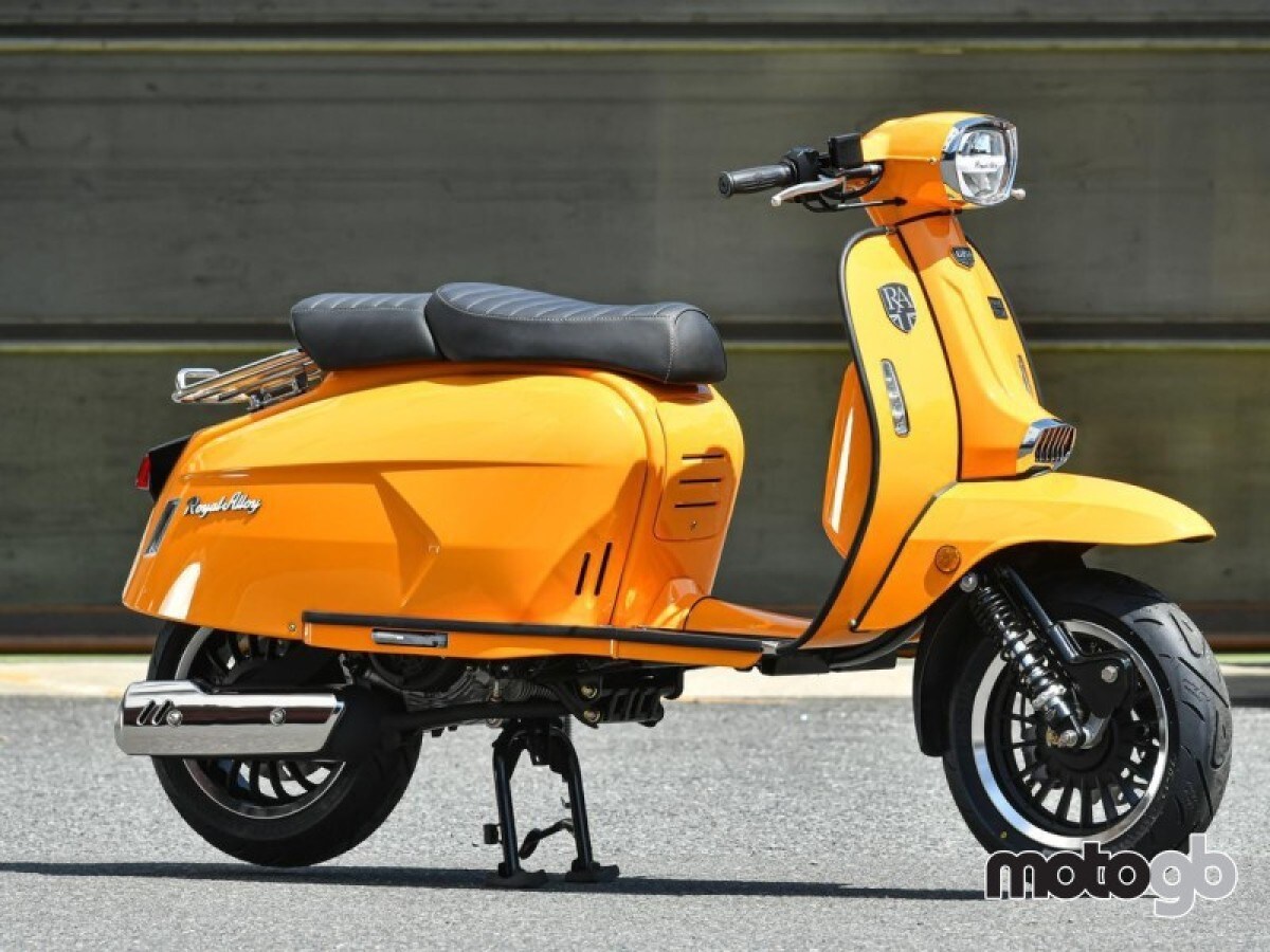 Royal Alloy GP 125 AC PRE REG OFFER SAVE £300