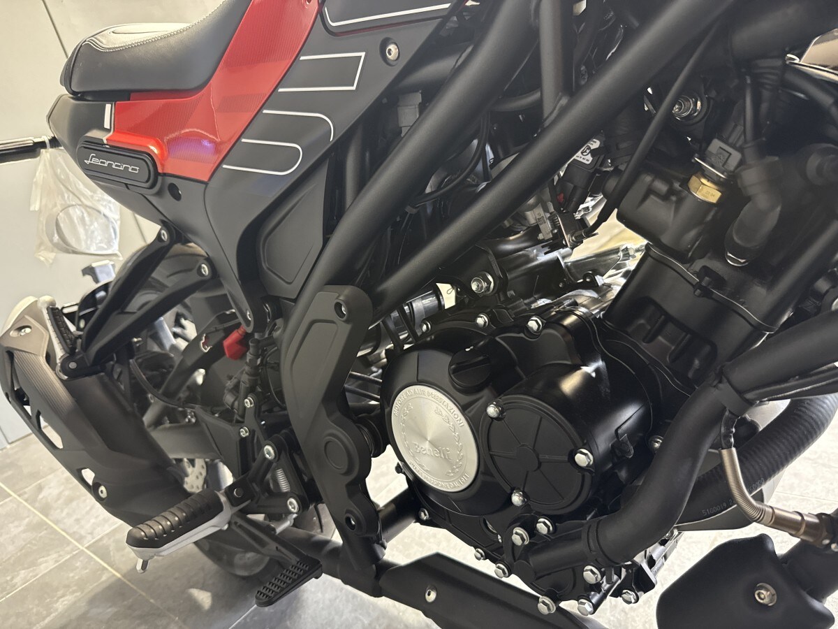 Benelli Leoncino 125cc