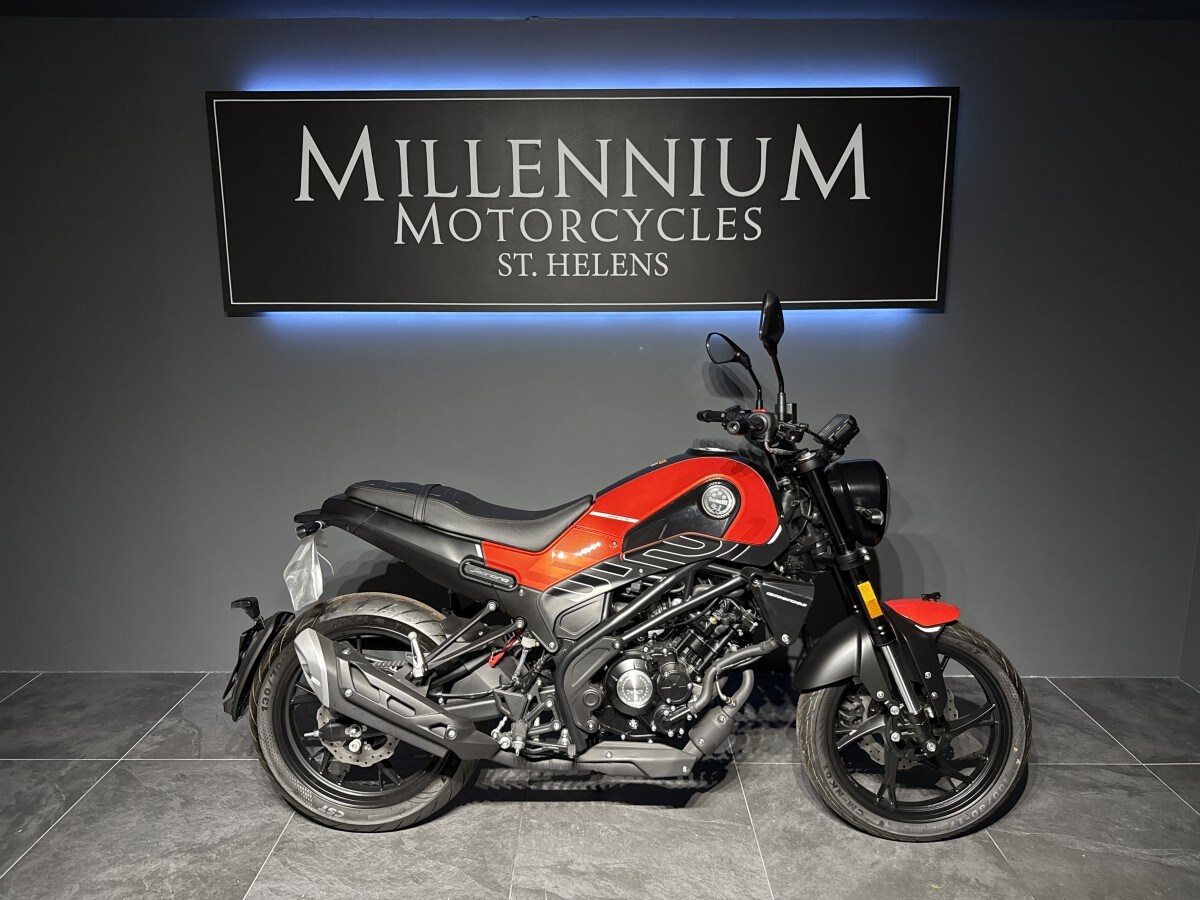 Benelli Leoncino 125cc