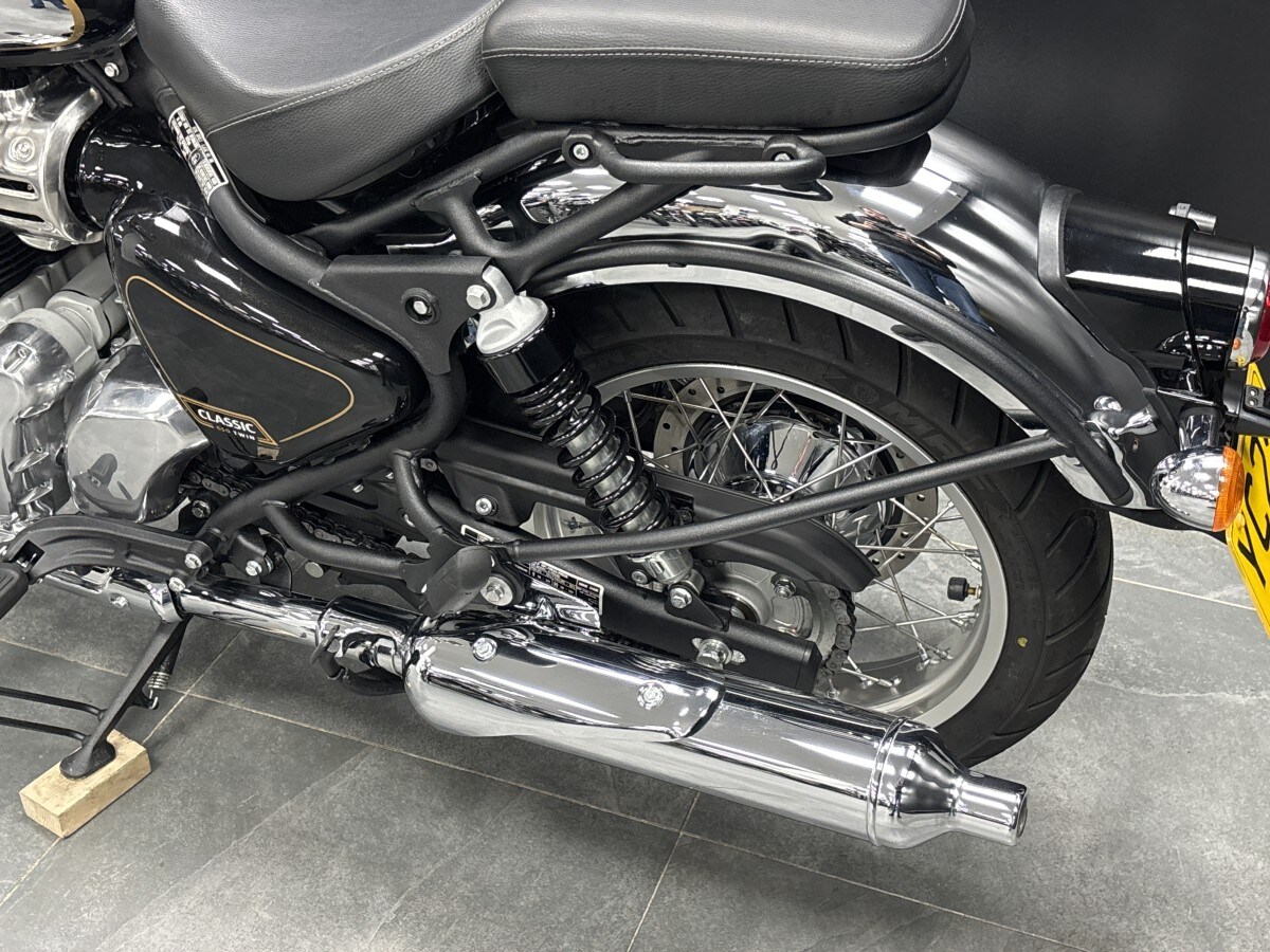 Royal Enfield CLASSIC 650