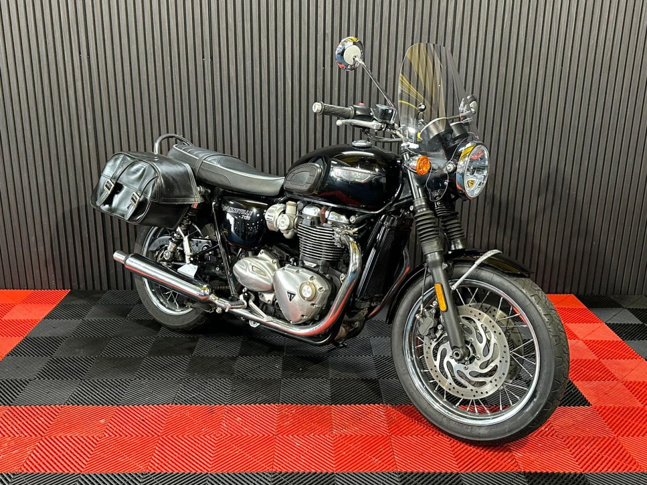 Used Triumph Bonneville T120 for sale - 78657307: Photo 8