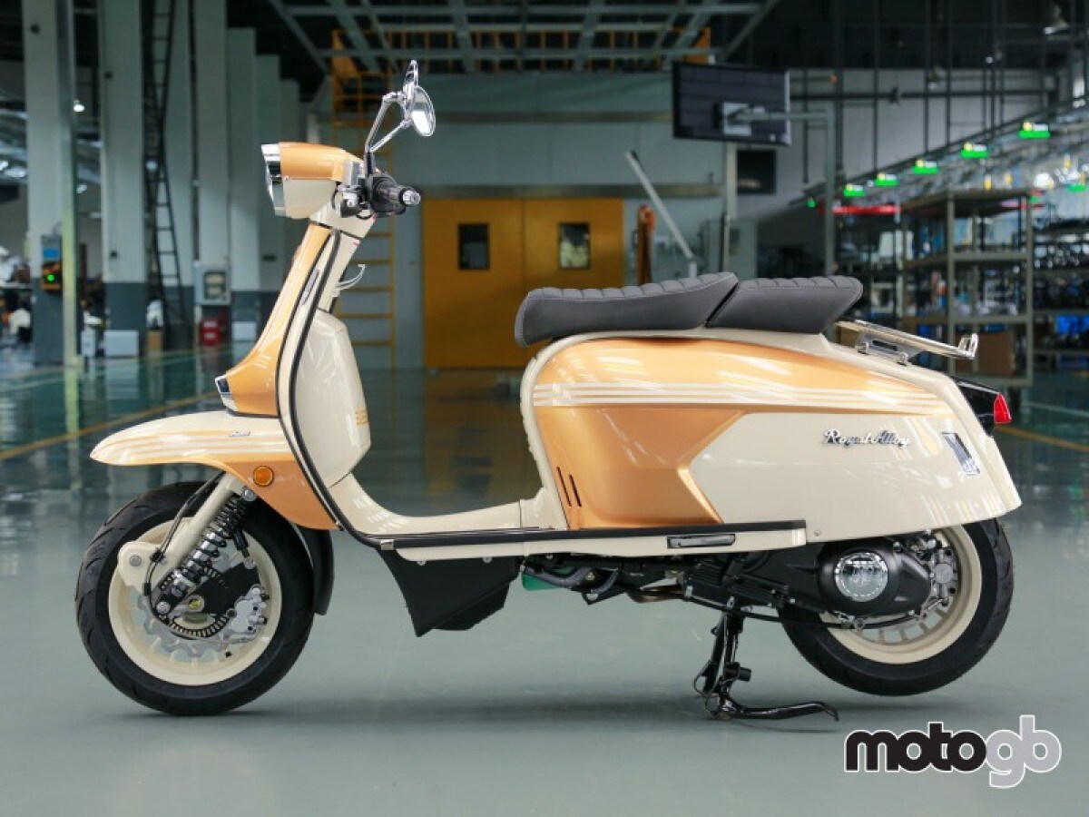 Royal Alloy GP 300 SE