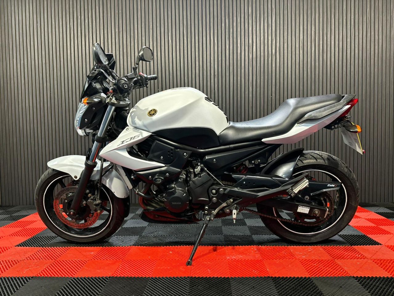 Used Yamaha XJ6 for sale - 78435164: Photo 10