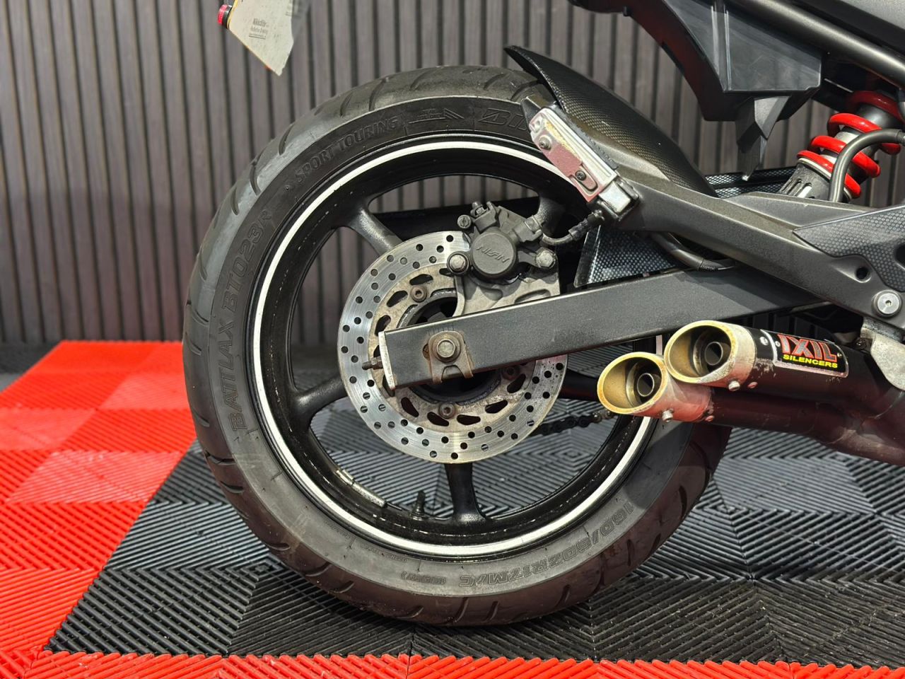 Used Yamaha XJ6 for sale - 78435164: Photo 12