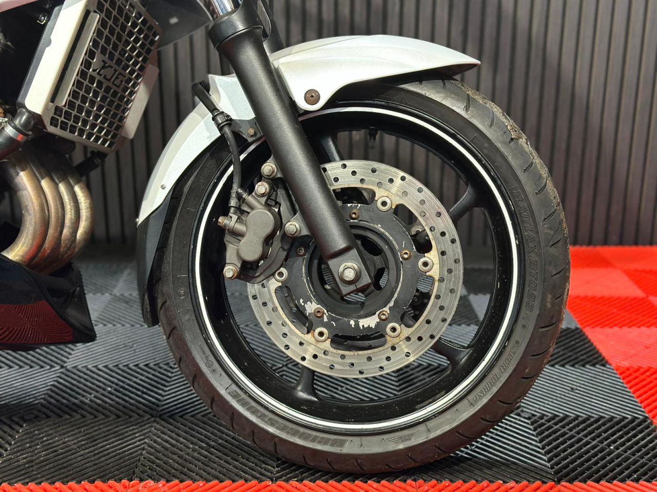 Used Yamaha XJ6 for sale - 78435164: Photo 14