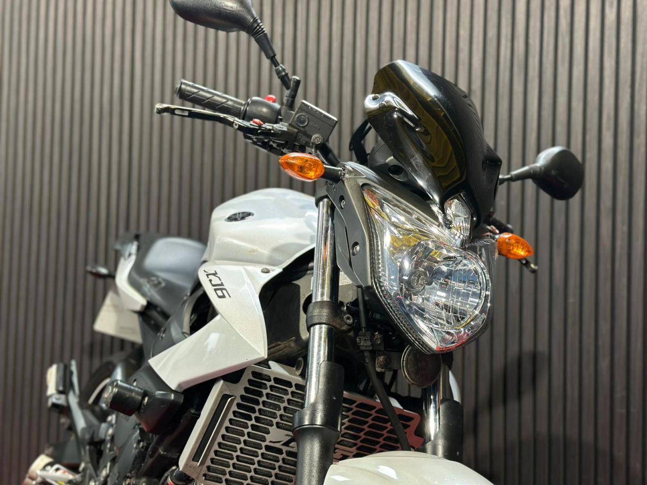 Used Yamaha XJ6 for sale - 78435164: Photo 25