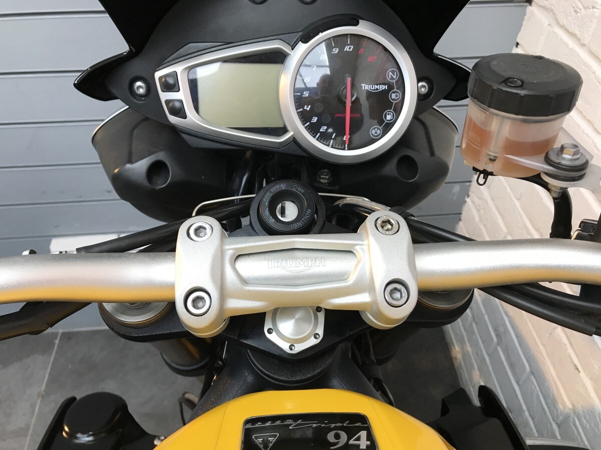 Triumph SPEED TRIPLE 94
