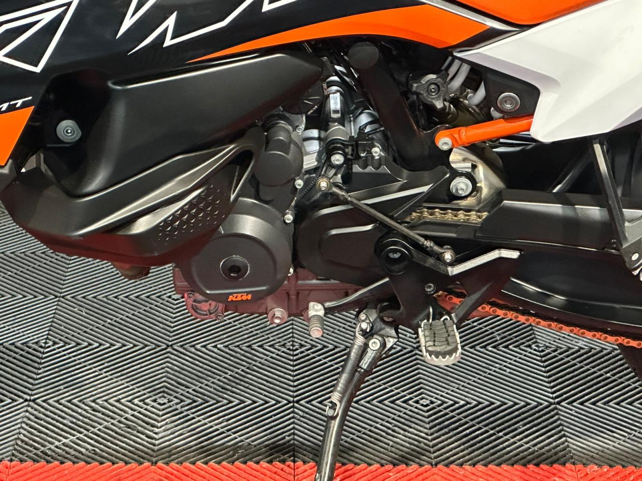 Used KTM 890 SMT for sale - 78552484: Photo 19