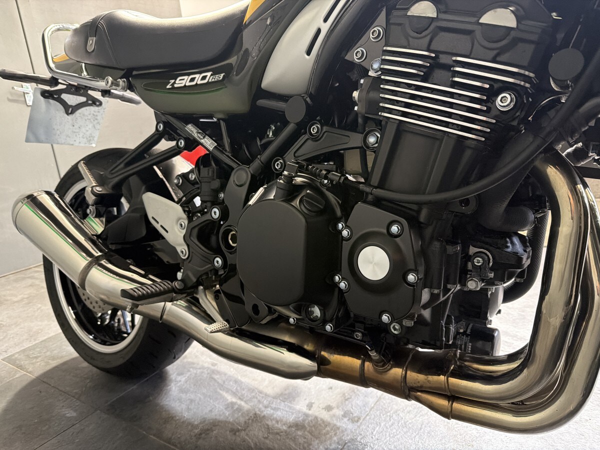 Kawasaki Z900RS CLFB
