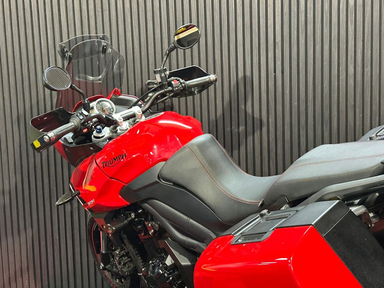 Used Triumph Tiger 1050 for sale - 78434672: Photo 9