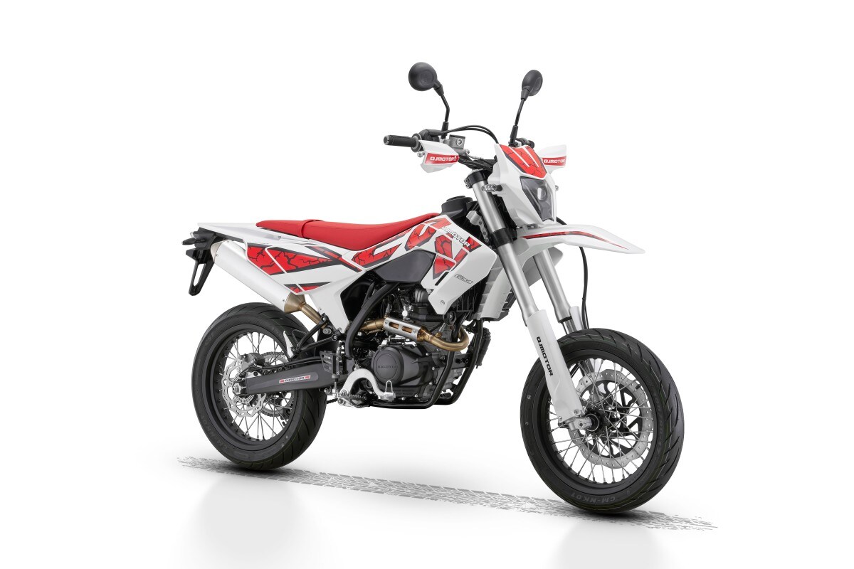 QJMotor COV 125 S